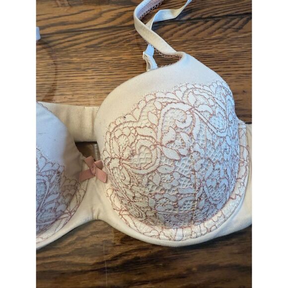Victoria's Secret Floral Pink Lace Body Padded Lined Demi Bra White Size 36C - Picture 3 of 4